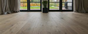 Gerookte houten vloer