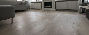 Krijt witte eiken vloer kern gerookt