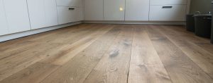 Lamelparket vloer voor keuken