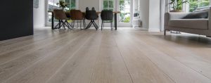 Geschaafde white wash vloer