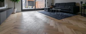 Duoplank visgraat vloer in woonkamer