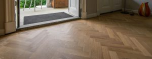Semi tapis vloer met vloerverwarming