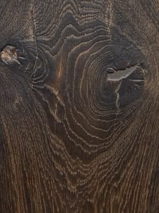 Donkere houten vloer