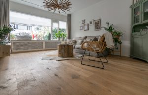 Aanbiedingen houten vloeren