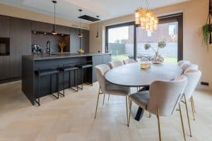 Visgraat parket nieuwbouwwoning